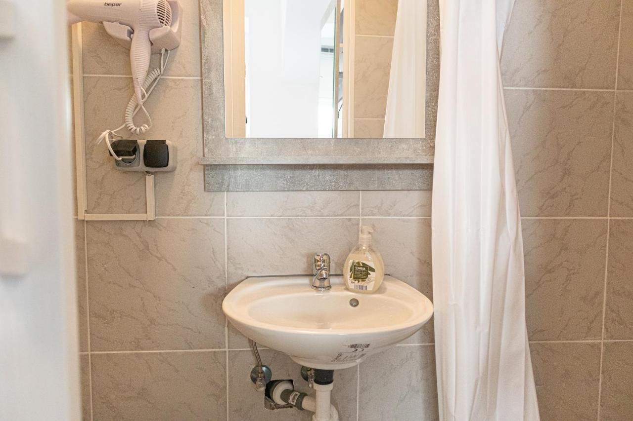 3 Standard Rooms Near Hauptbahnhof Vienna Esterno foto
